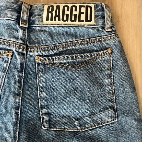 The Ragged Priest Free People 26 High Rise Mom Wide Leg Frayed Ankle Jeans - Picture 8 of 16